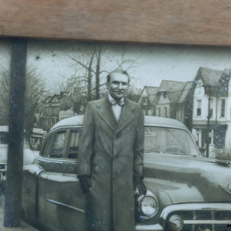 art, airbrush, canvas, painting, photorealistic, handmade, tamas mike 